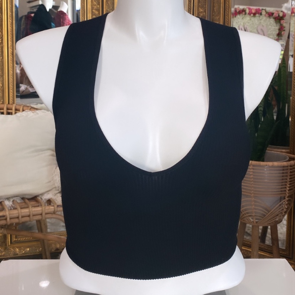 Deep v top
